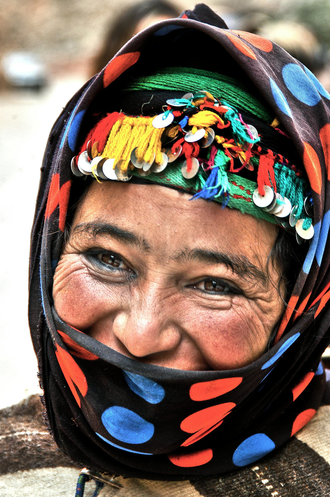 La fuerza y la belleza de la mujer amazigh: inspiración para Idookan